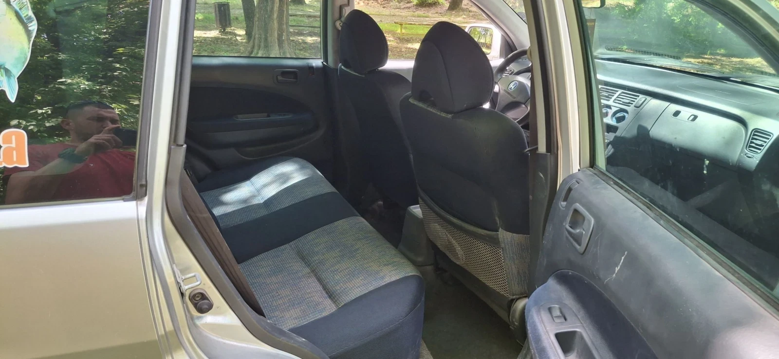 Honda Hr-v 1.6 v-tec, снимка 6 - Автомобили и джипове - 55051661