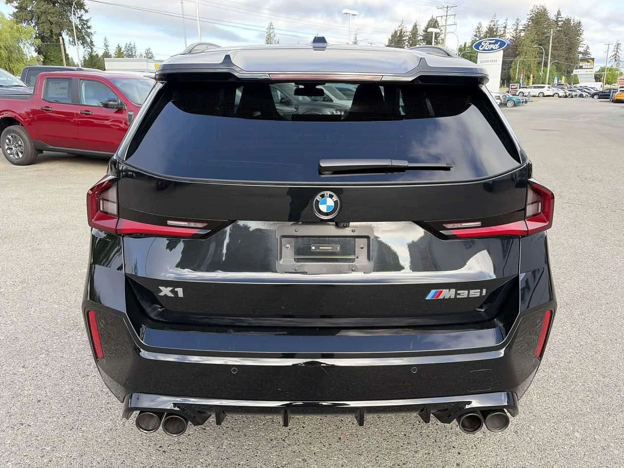 BMW X1 M35I XDRIVE| ФИНАНСИРАНЕ| ЦЕНА ДО БЪЛГАРИЯ| , снимка 4 - Автомобили и джипове - 55477876