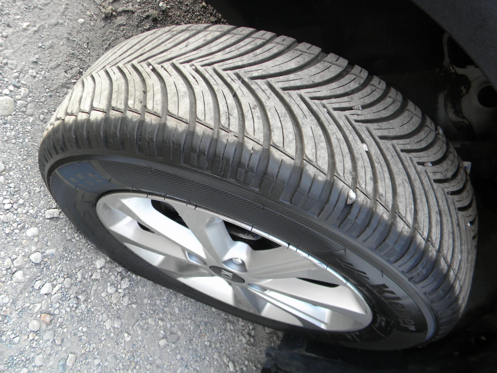 Kia Stonic * * EURO-6D* * 6-СКОРОСТИ * * КАМЕРА* * , снимка 15 - Автомобили и джипове - 55587535