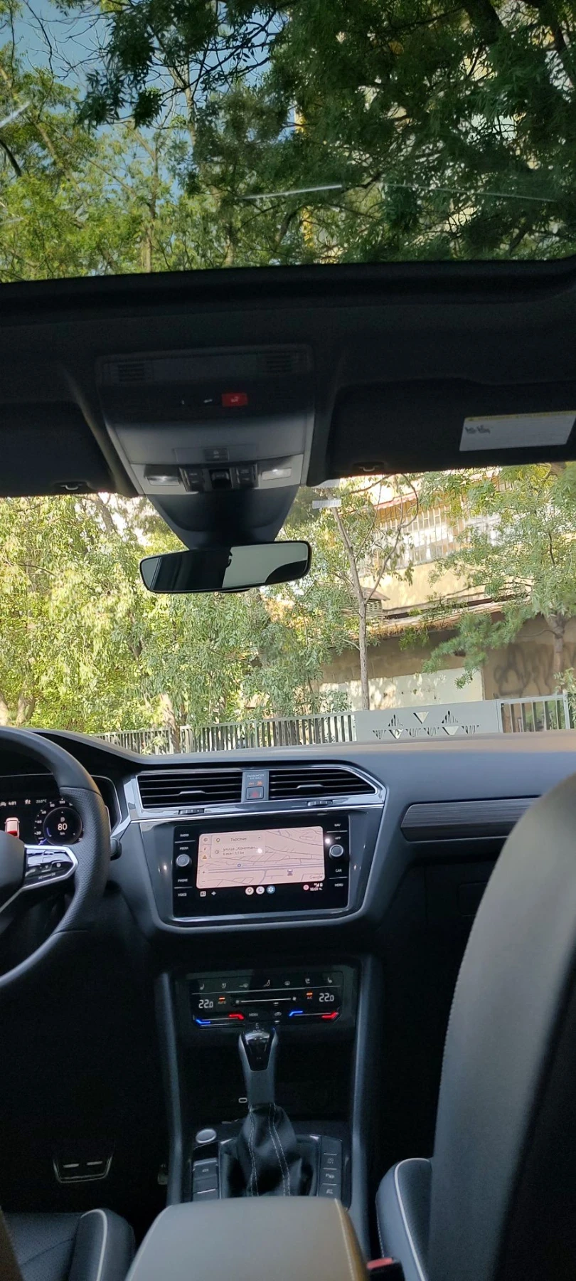 VW Tiguan R-Line/360/XL/Black  /ОБДУХВАНЕ/7МЕСТА#, снимка 12 - Автомобили и джипове - 55939676