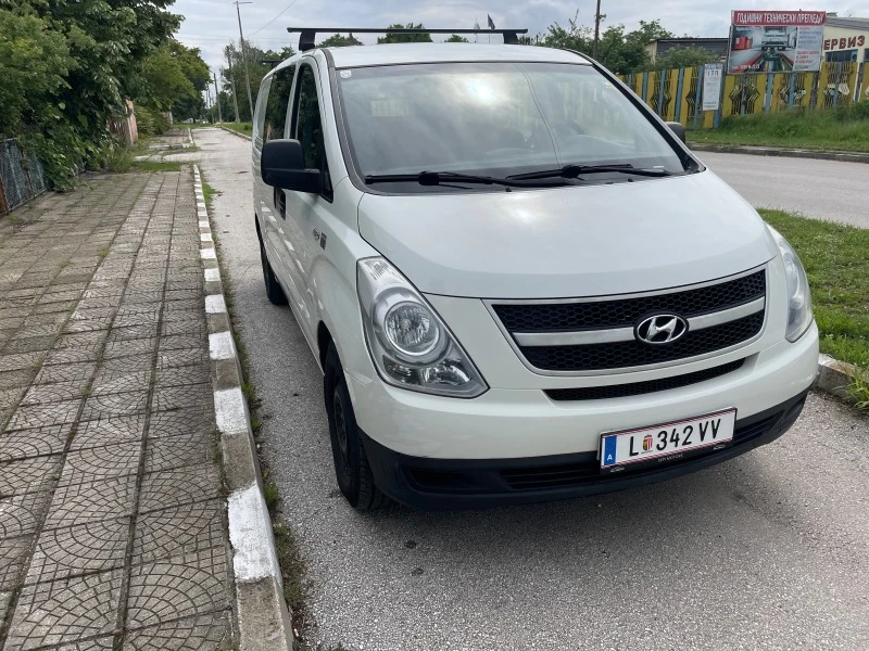 Hyundai H1 2.5 116, снимка 2 - Бусове и автобуси - 46582991