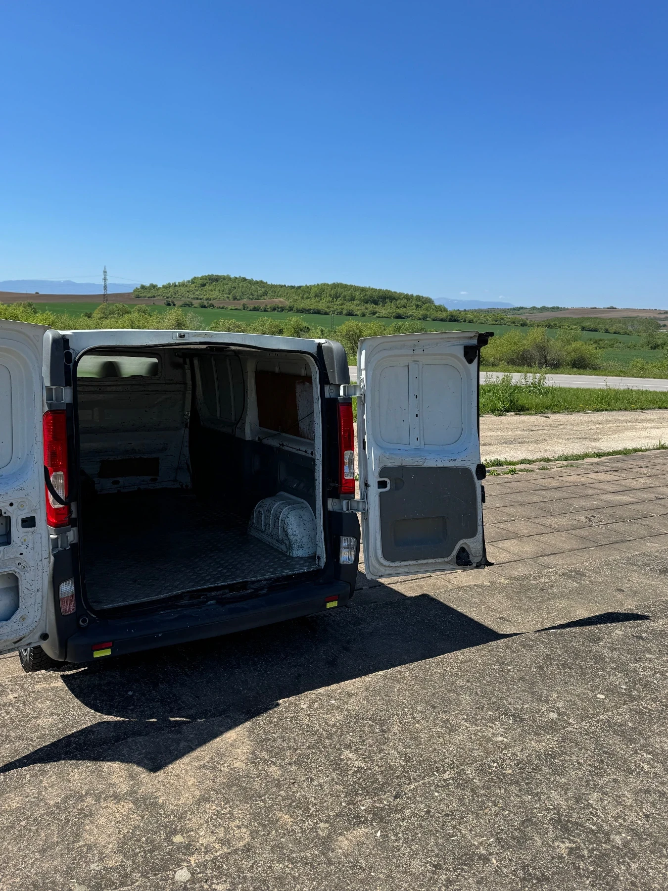 Renault Trafic 2.0DTI 90HP 2009 - изображение 8