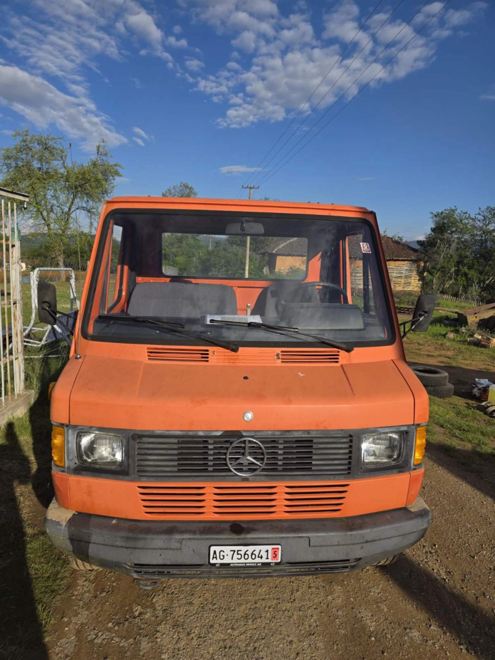 Mercedes-Benz 310 Пътна помощ / Платформа 92000km, снимка 2 - Бусове и автобуси - 54729010
