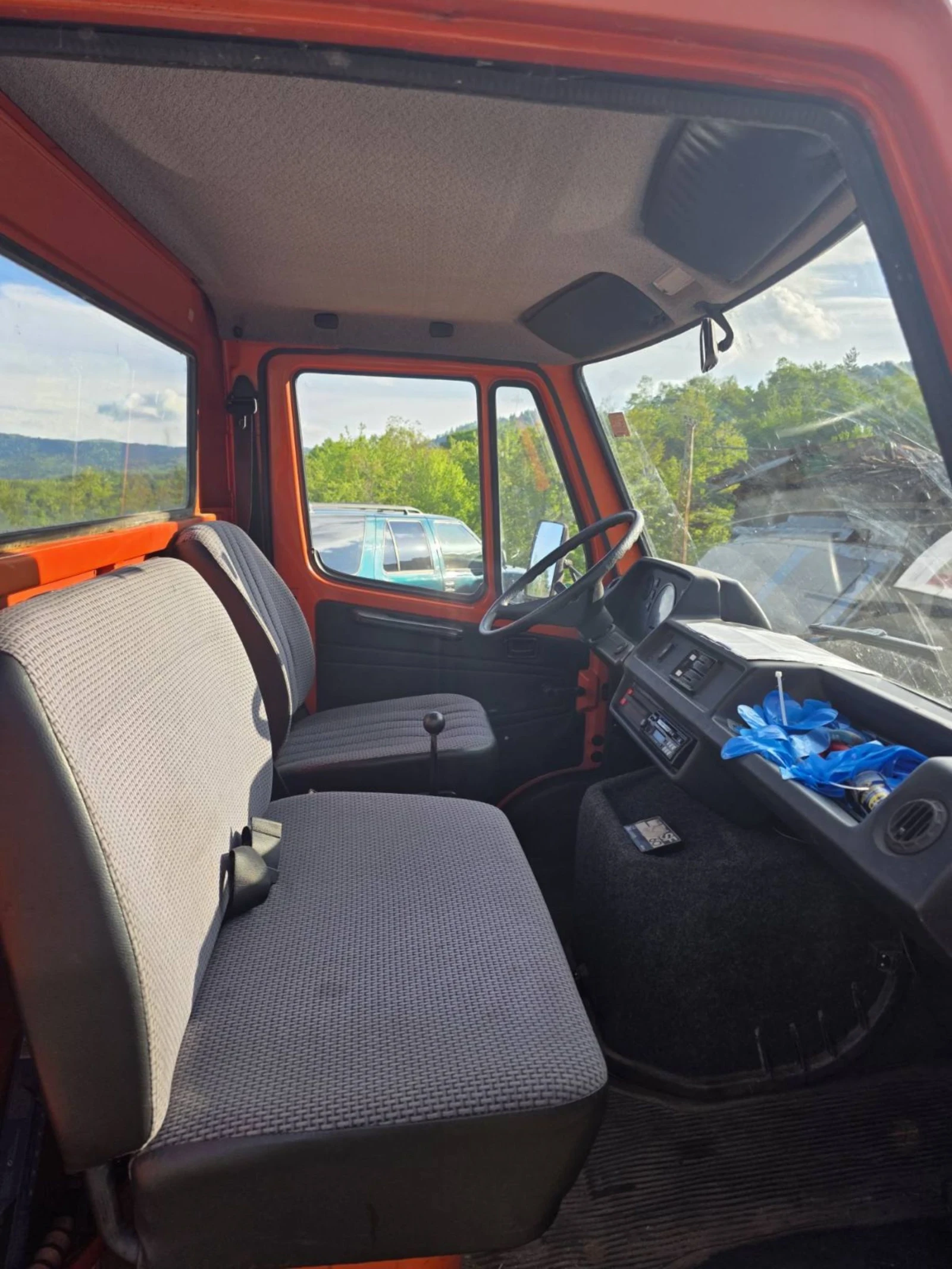 Mercedes-Benz 310 Пътна помощ / Платформа 92000km, снимка 8 - Бусове и автобуси - 54729010