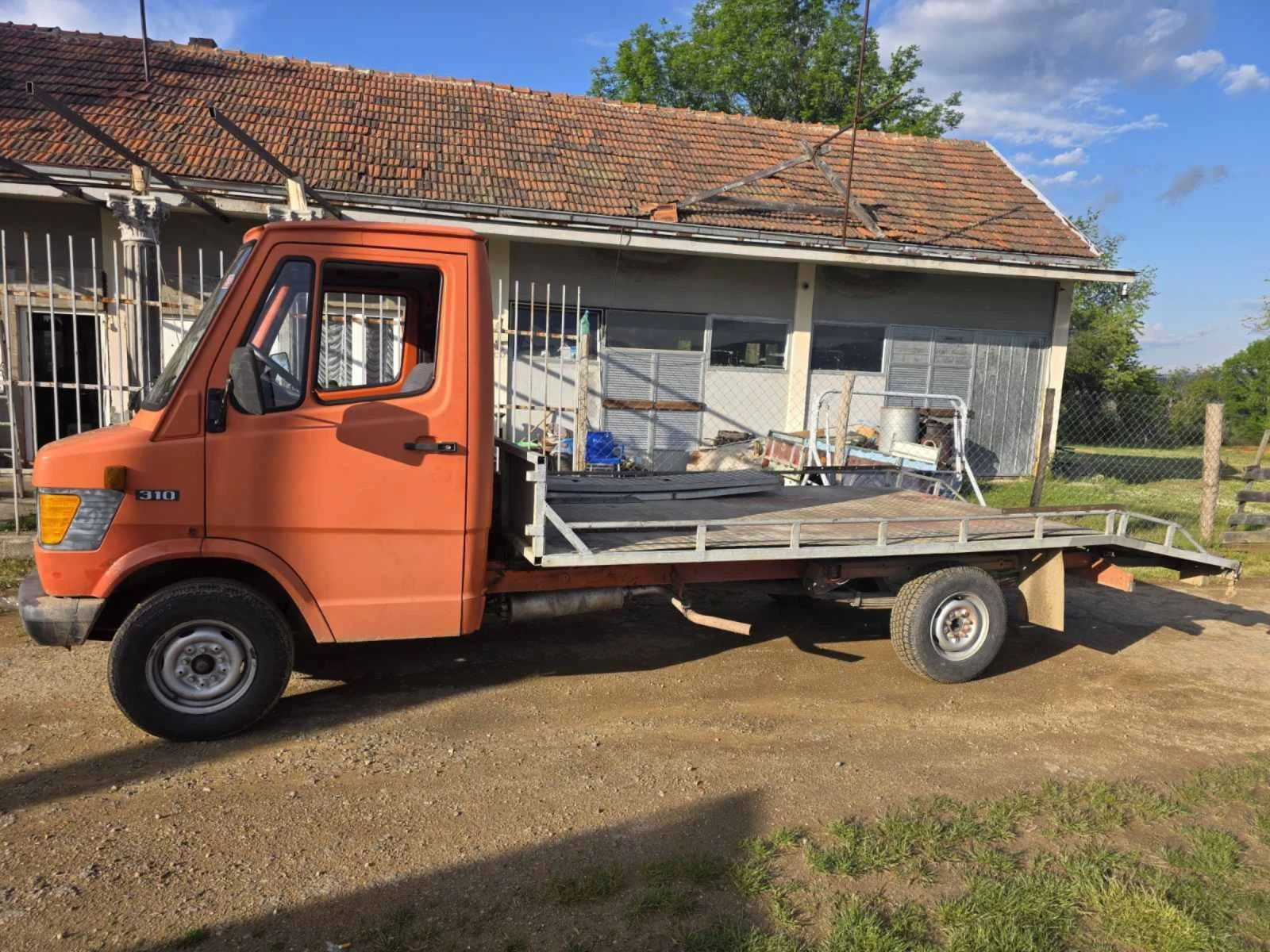 Mercedes-Benz 310 Пътна помощ / Платформа 92000km, снимка 5 - Бусове и автобуси - 54729010
