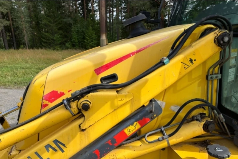 Багер New Holland, снимка 8 - Индустриална техника - 52833339