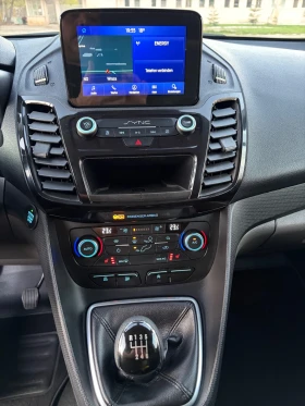 Ford Connect Titanium 1.5 TDCI 120 к.с., снимка 12