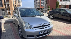 Toyota Corolla verso, снимка 2