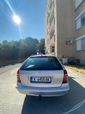 Обява за продажба на Mercedes-Benz 220 ~5 300 лв. - изображение 1