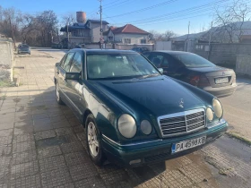 Mercedes-Benz E 220, снимка 13 — Bazar.bg Mercedes-Benz E 220, снимка 13