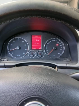 VW Jetta 1.6fsi - 2900 € / 5671.91 лв. - 85700282 8