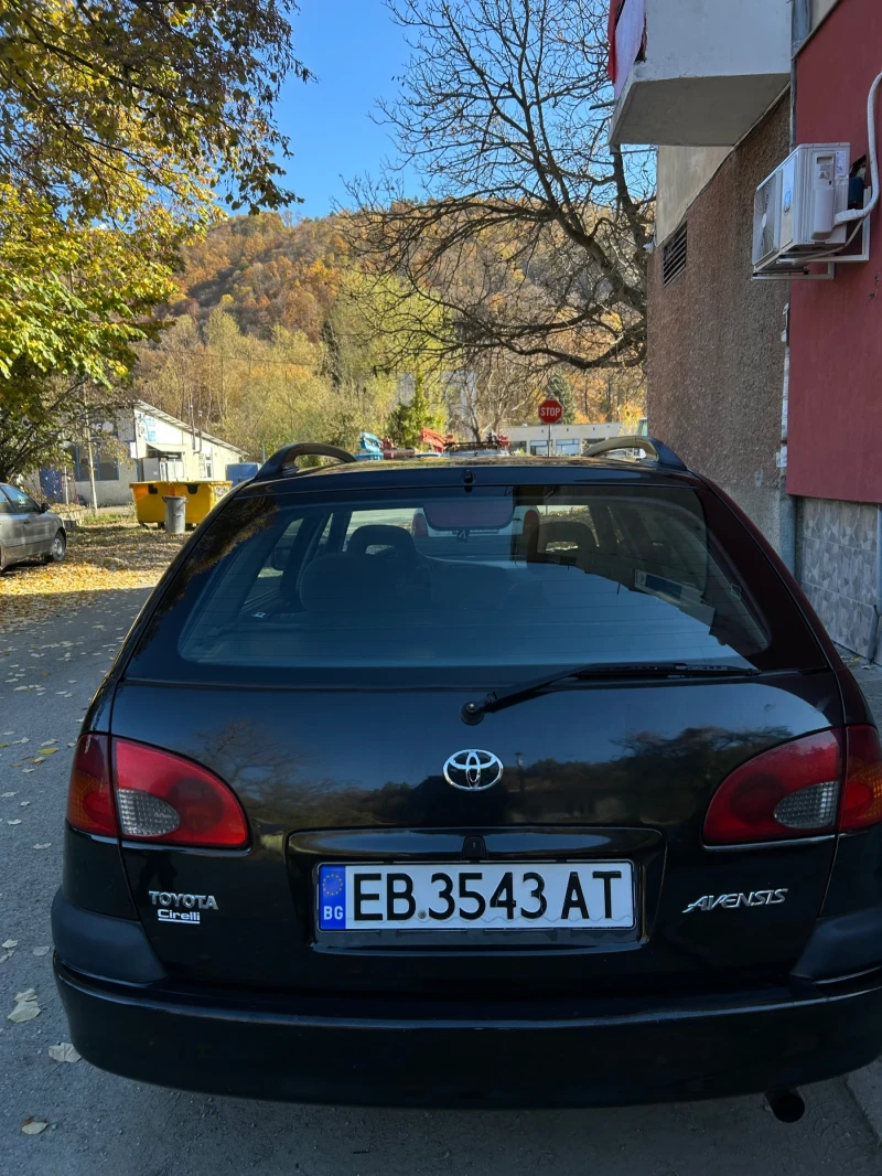 Toyota Avensis 2.0 TD, снимка 5 - Автомобили и джипове - 47869949