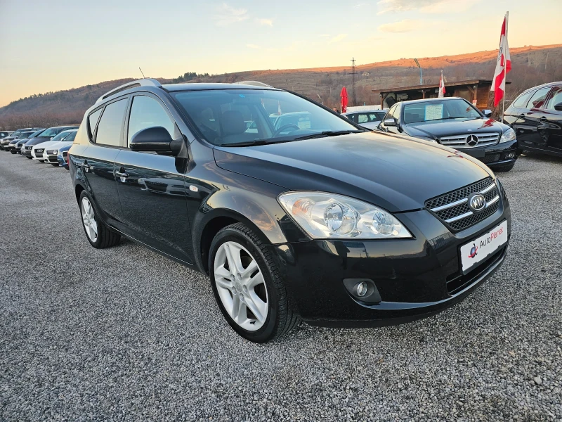 Kia Ceed 1.6 crdi, снимка 8 - Автомобили и джипове - 48522168