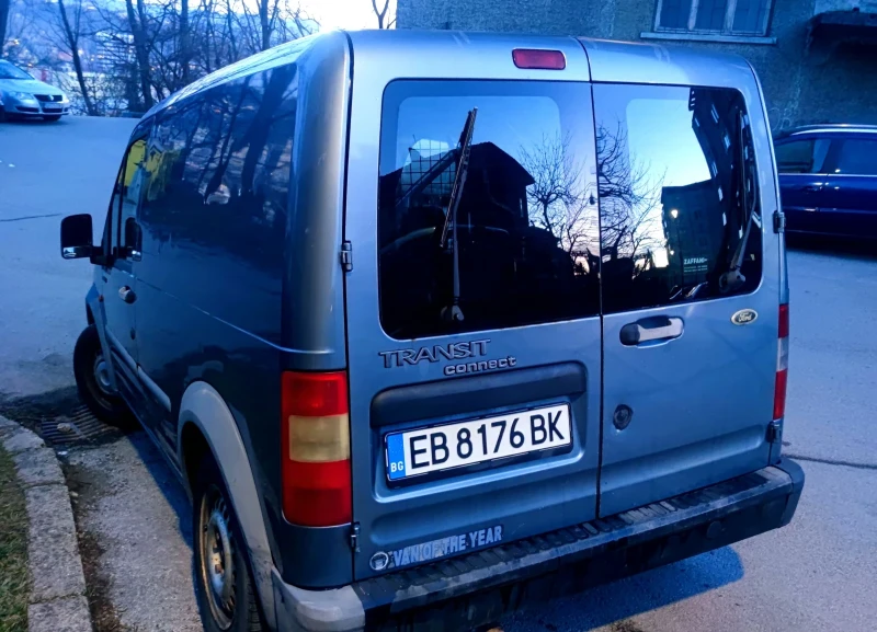 Ford Connect 1.8 TDC, снимка 10 - Автомобили и джипове - 48922201