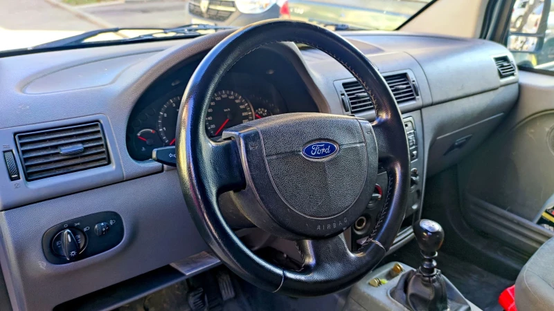 Ford Connect 1.8 TDC, снимка 2 - Автомобили и джипове - 48922201