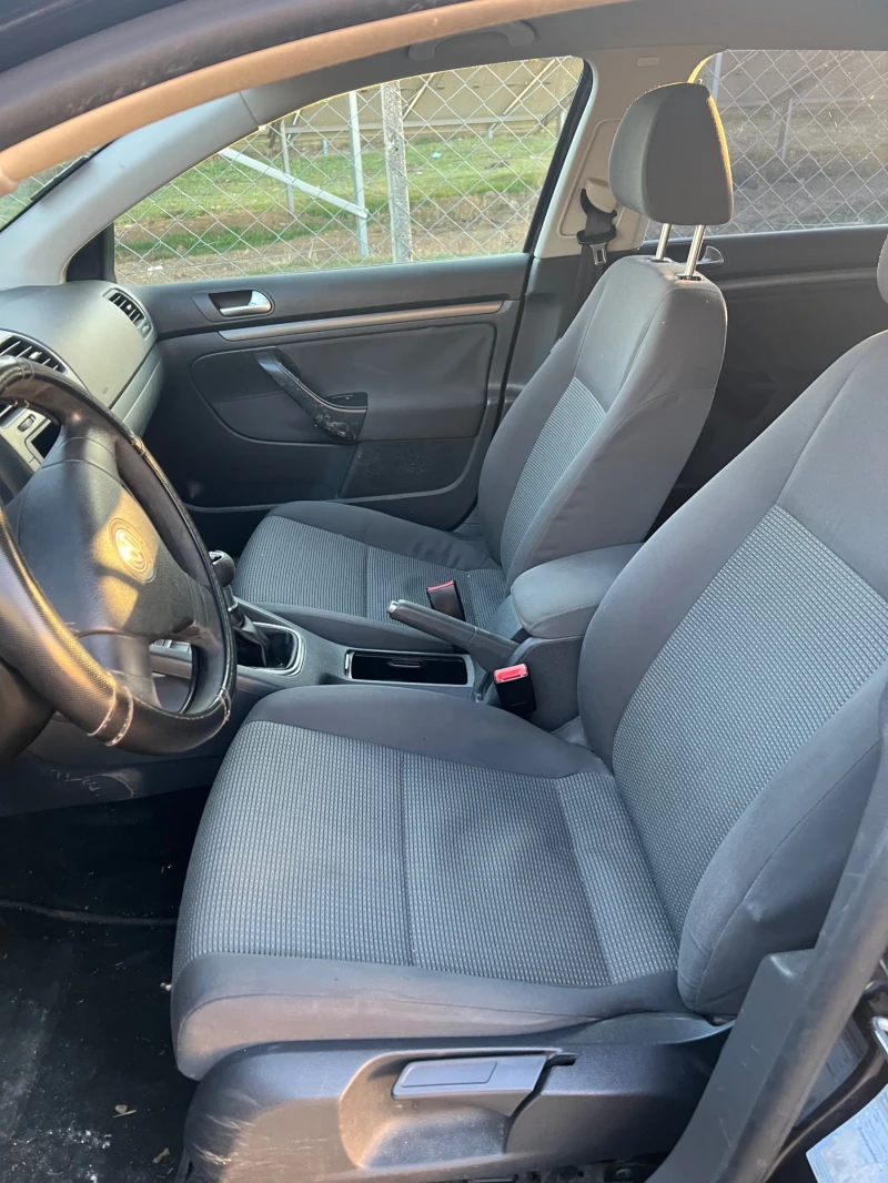 VW Golf 1.9TDI BLS, снимка 6 - Автомобили и джипове - 49362349