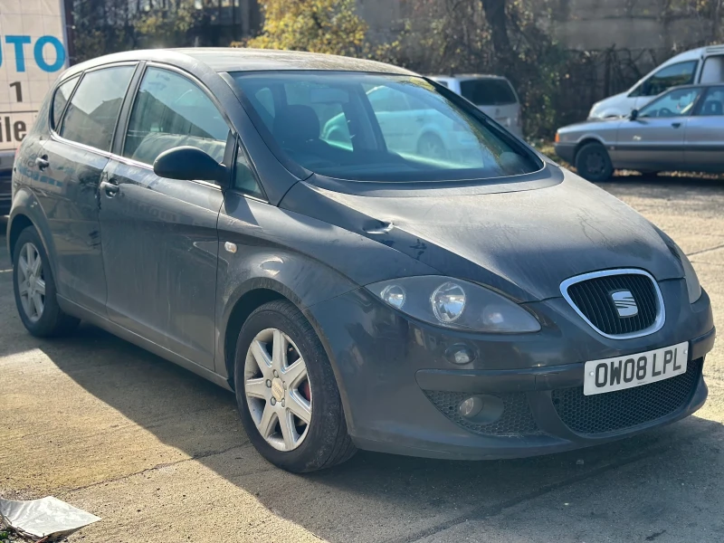 Seat Altea 1.9tdi bls dsg, снимка 4 - Автомобили и джипове - 52480595