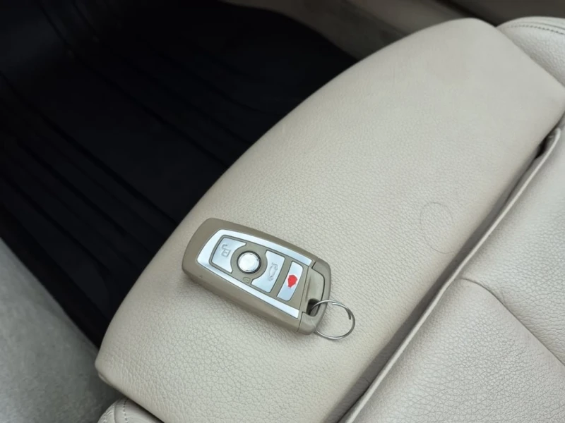 BMW 335 * 335I XDRIVE * CARFAX * БЕЗ ПЪРВОНАЧАЛНА ВНОСКА, снимка 8 - Автомобили и джипове - 52725048