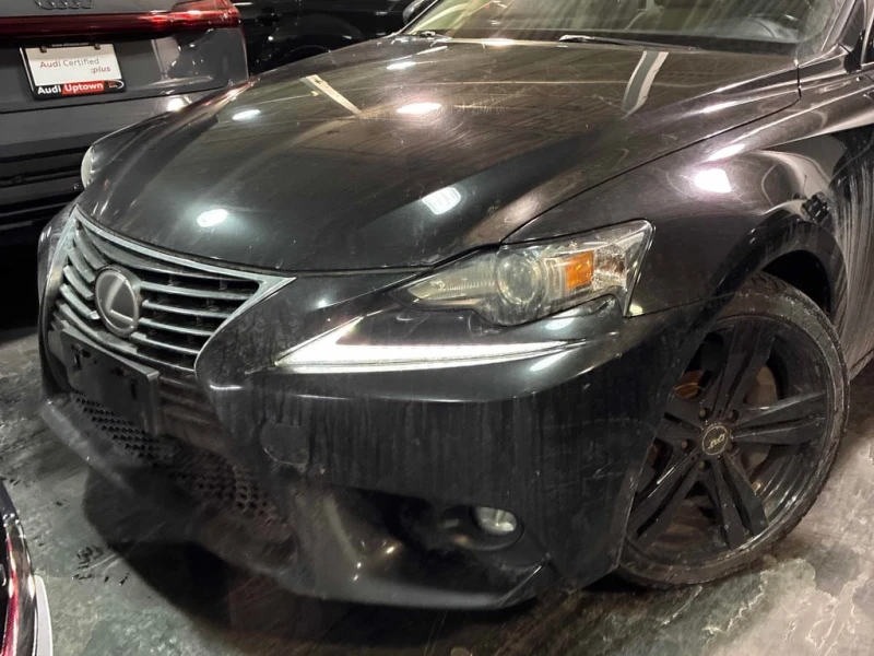 Lexus IS 300 * 4dr Sdn AWD * CARFAX * БЕЗ ПЪРВОНАЧАЛНА ВНОСКА, снимка 6 - Автомобили и джипове - 53215032