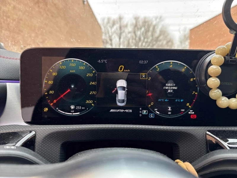 Mercedes-Benz CLA * AMG * CARFAX * БЕЗ ПЪРВОНАЧАЛНА ВНОСКА, снимка 8 - Автомобили и джипове - 53253072