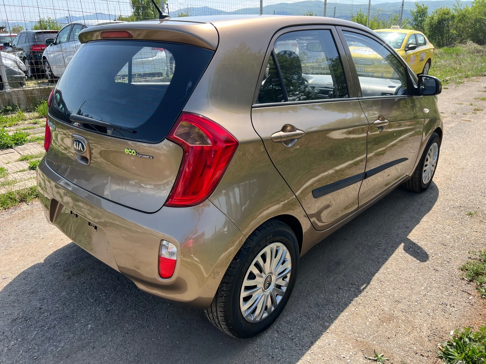 Kia Picanto 1.0 i - изображение 4