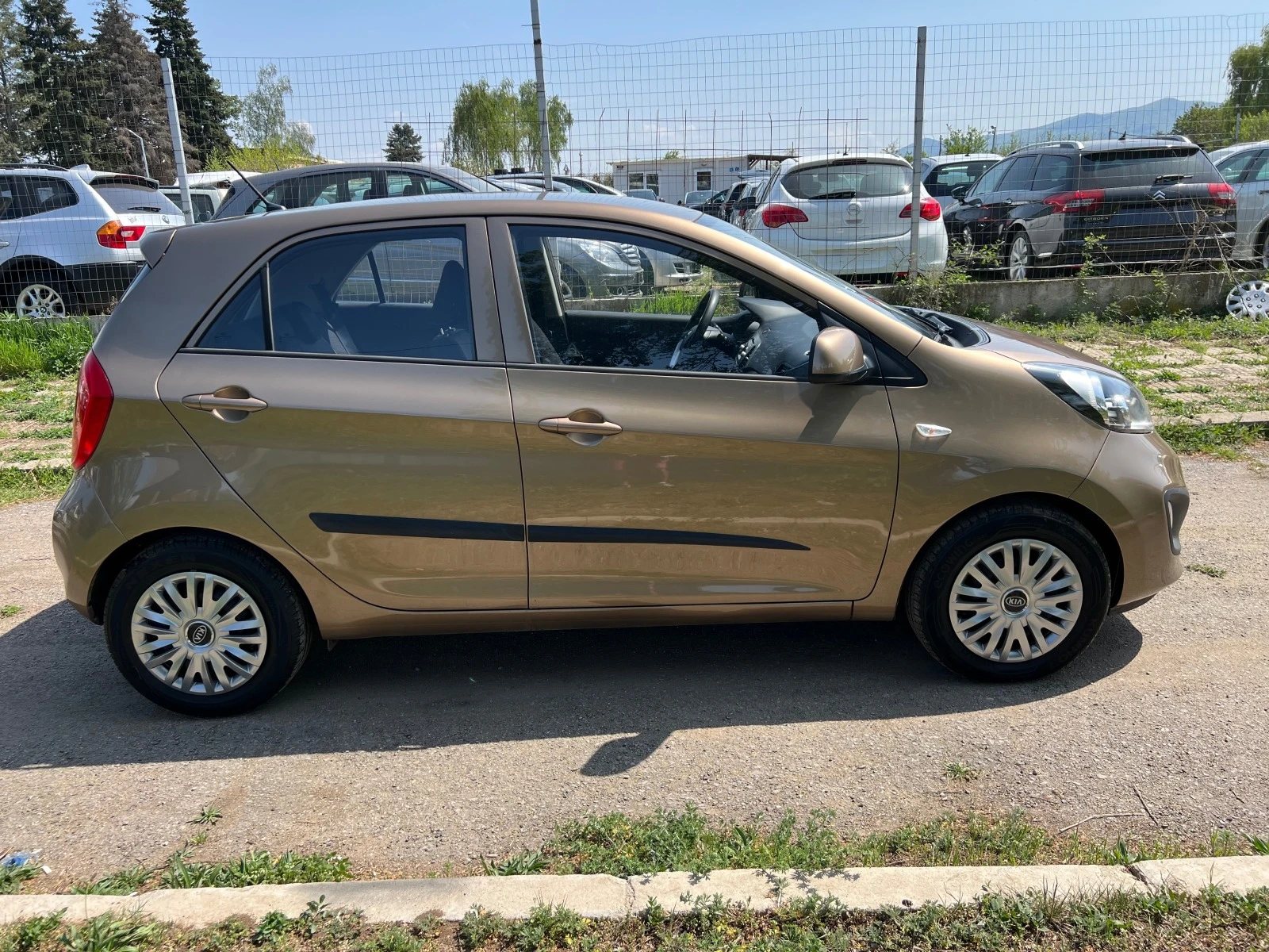 Kia Picanto 1.0 i - изображение 8