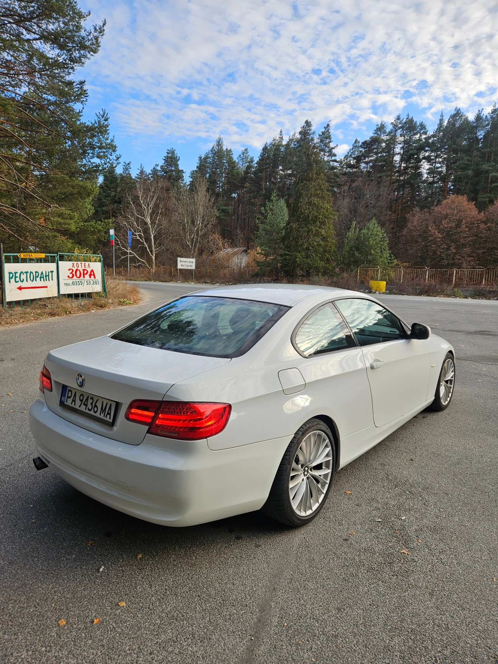 BMW 320 D LCI - изображение 4