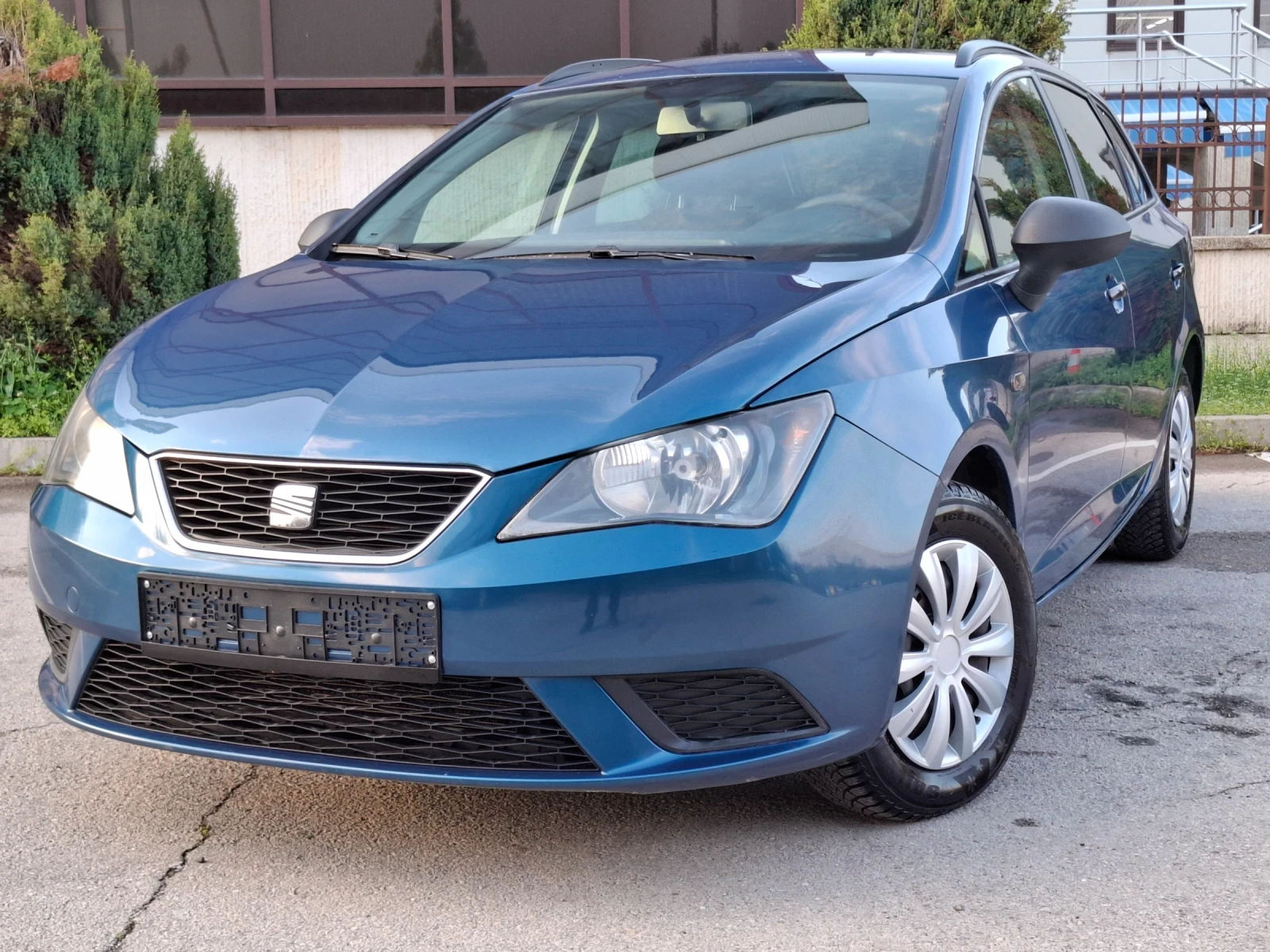 Seat Ibiza 1.4i 86hp * EURO 5 * КЛИМАТИК * ЛИЗИНГ *  - изображение 2