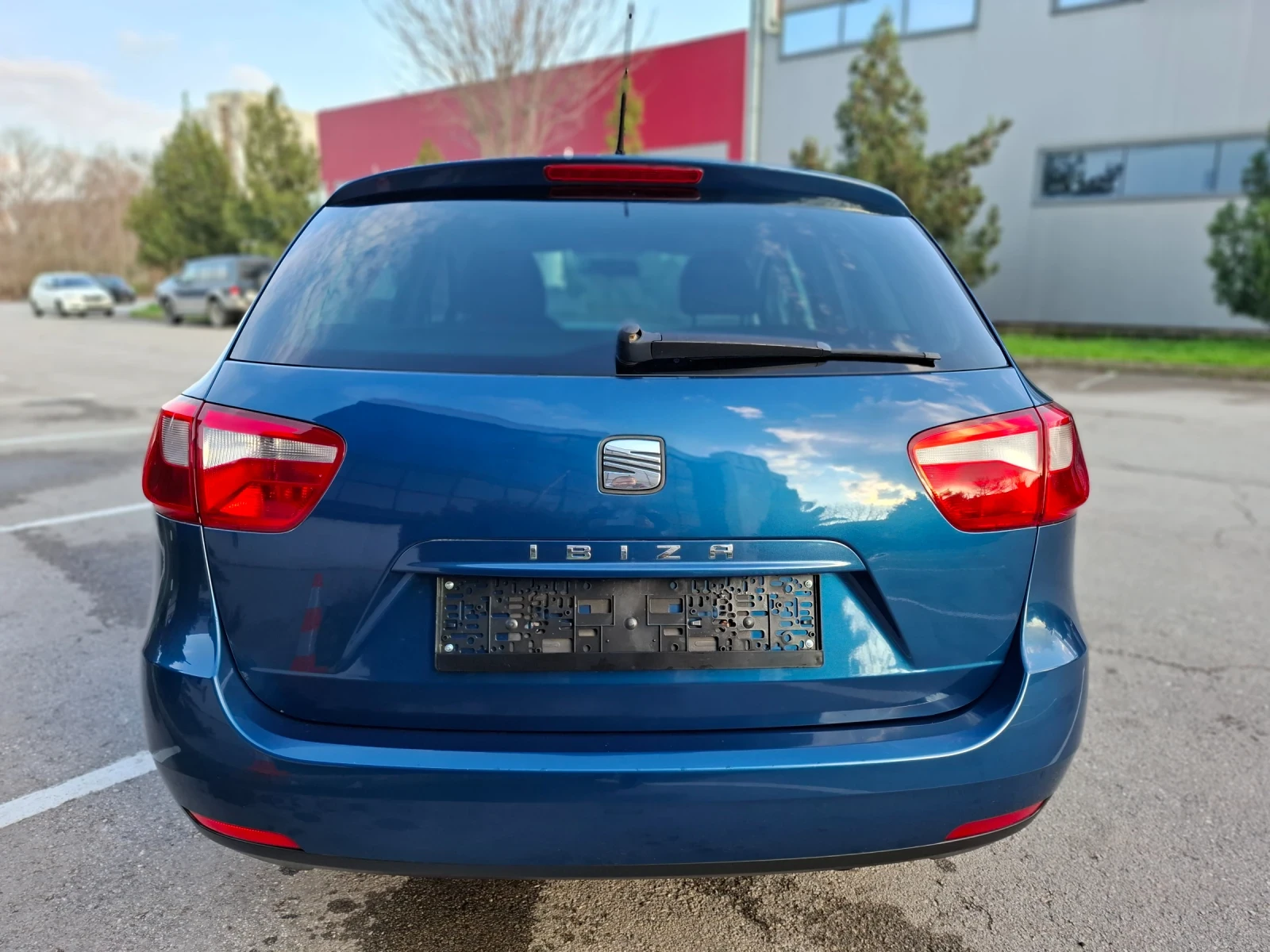 Seat Ibiza 1.4i 86hp * EURO 5 * КЛИМАТИК * ЛИЗИНГ *  - изображение 5