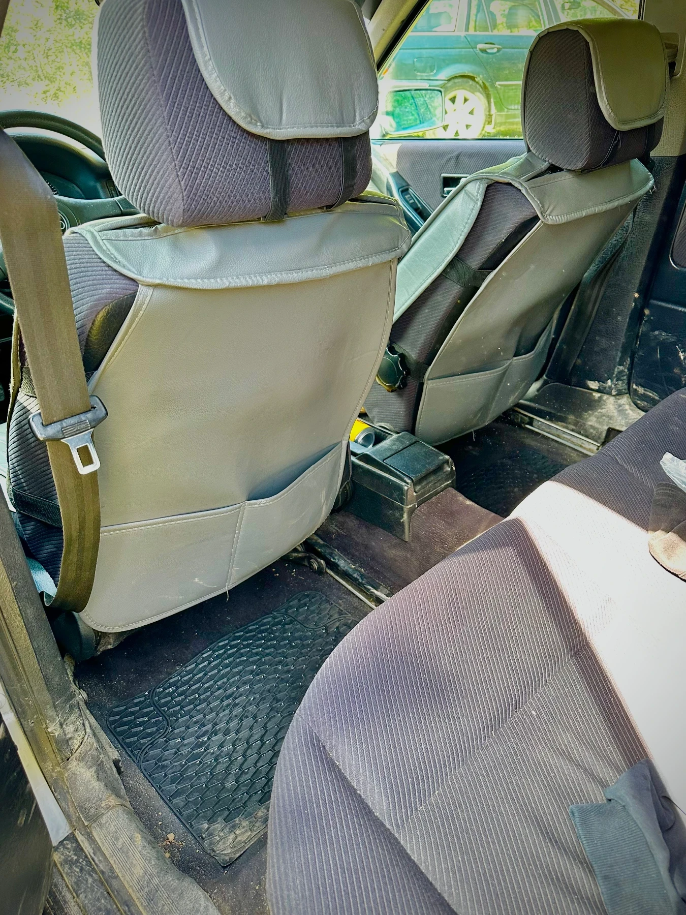 Audi 80 2.0 - изображение 8