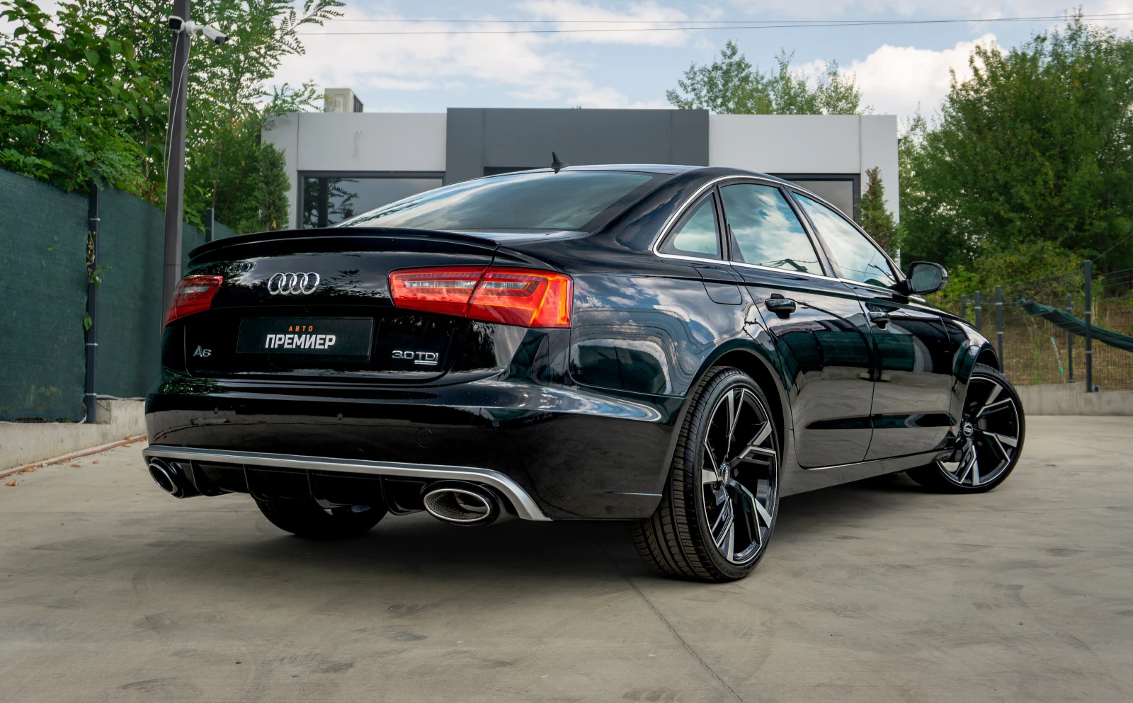 Audi A6 3.0TDI-Quattro-RS пакет- 6М Гаранция - РЕАЛНИ КМ! - изображение 4