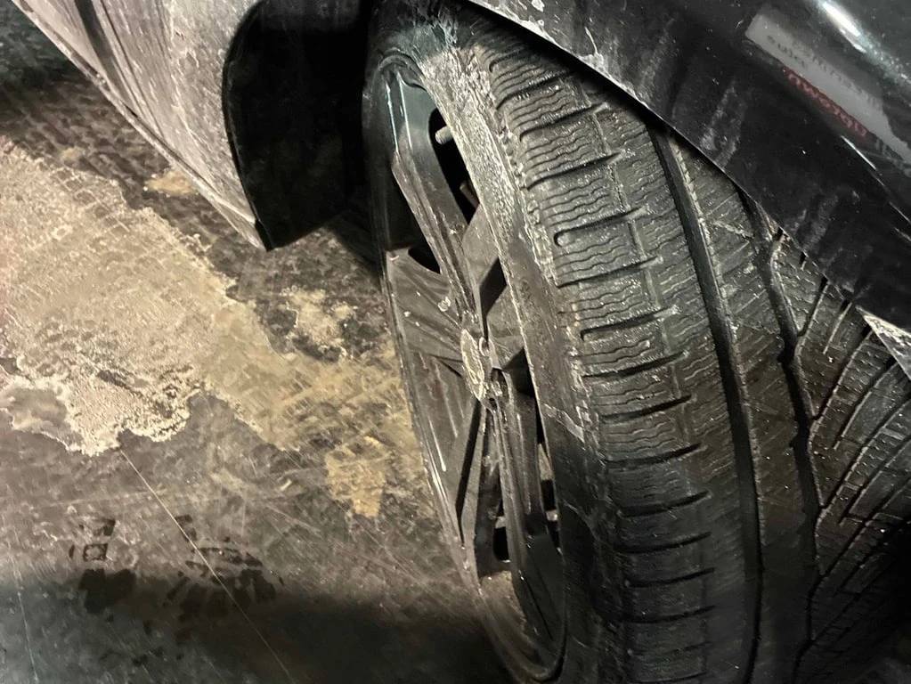 Lexus IS 300 * 4dr Sdn AWD * CARFAX * ��� ������������ ������ | Mobile.bg � ����������� 7