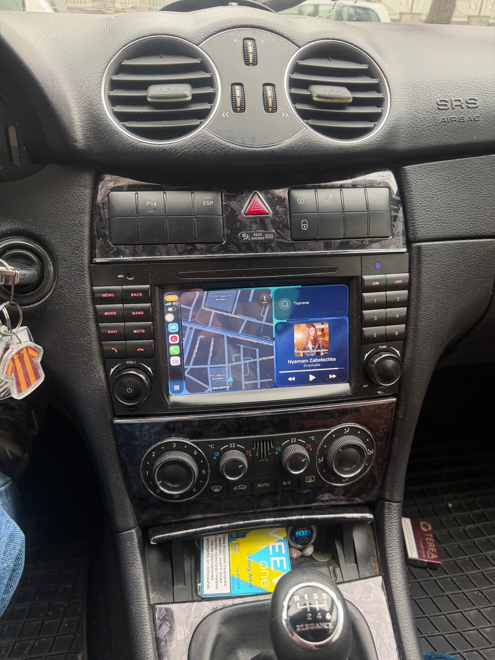 Mercedes-Benz CLK AMG NAVI CARPLAY, снимка 9 - Автомобили и джипове - 54006438