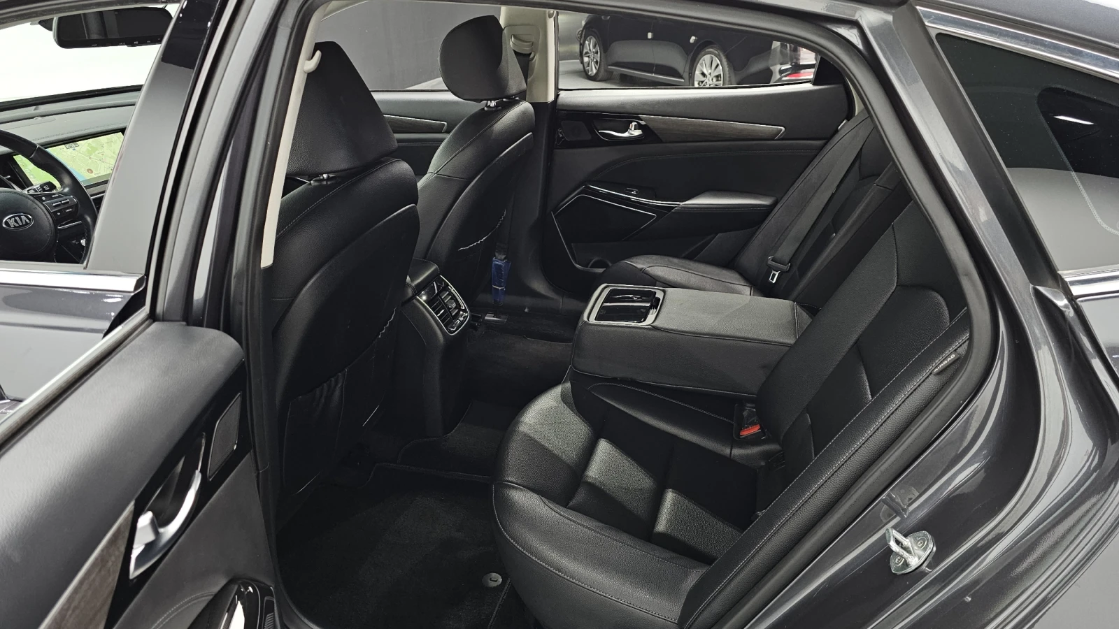 Kia K7 3.0LPI Standard autogeorge.com | Mobile.bg � ����������� 11