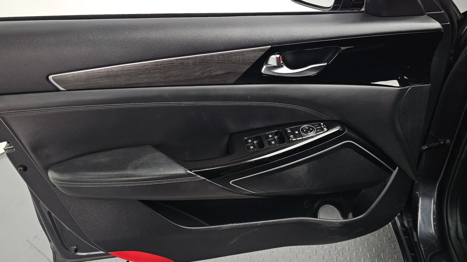 Kia K7 3.0LPI Standard autogeorge.com | Mobile.bg � ����������� 16