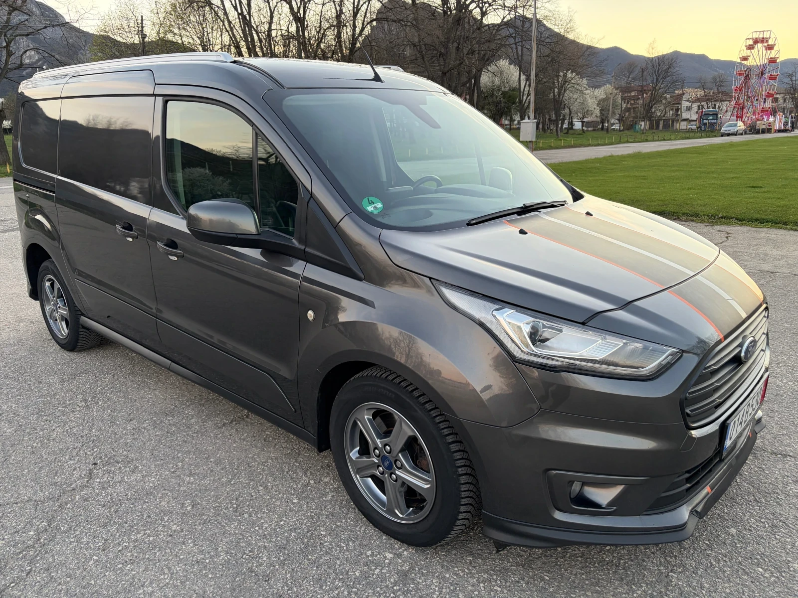 Ford Connect Titanium 1.5 TDCI 120 к.с., снимка 7 - Автомобили и джипове - 54115346