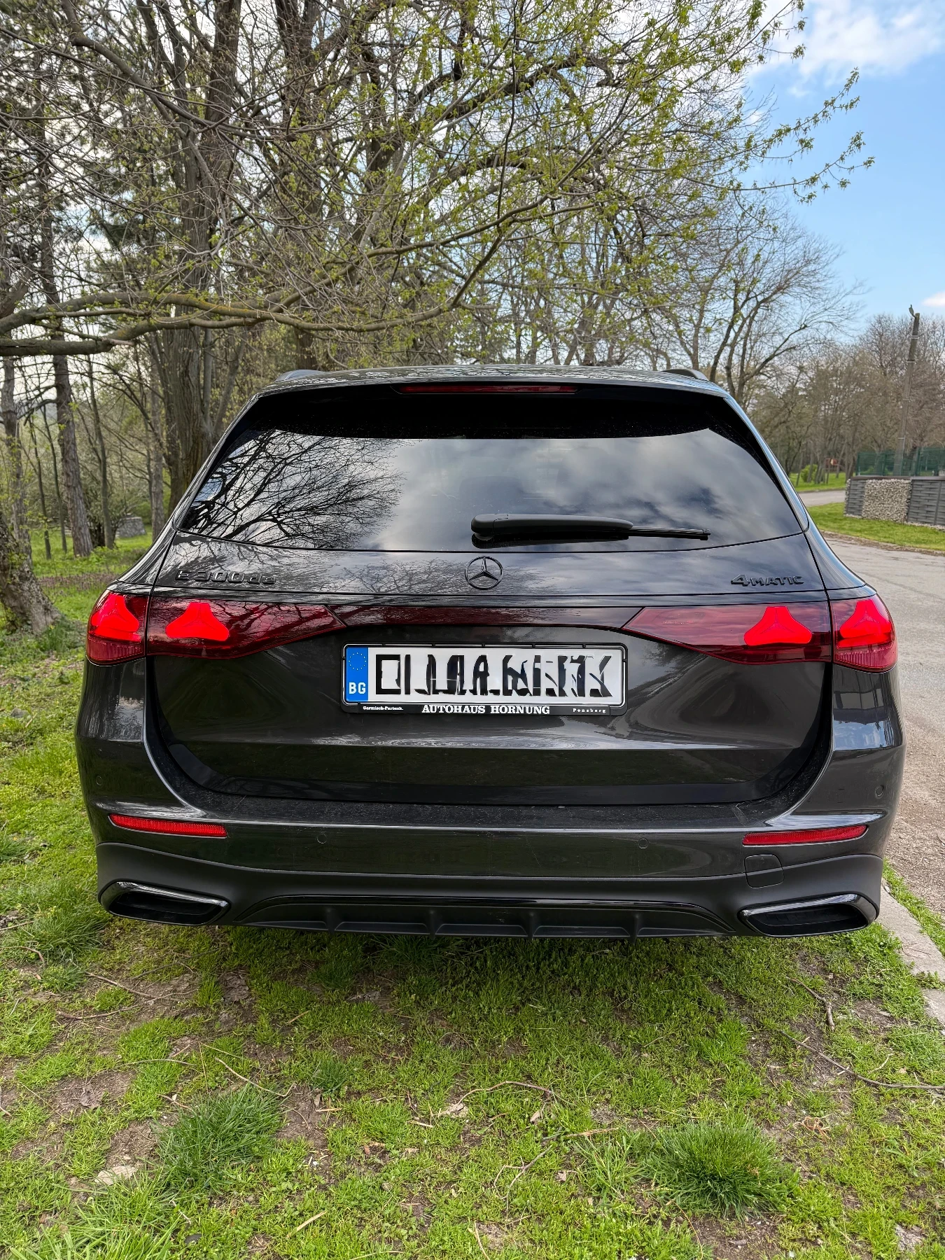 Mercedes-Benz E 300 de 4matic, снимка 3 - Автомобили и джипове - 54167774