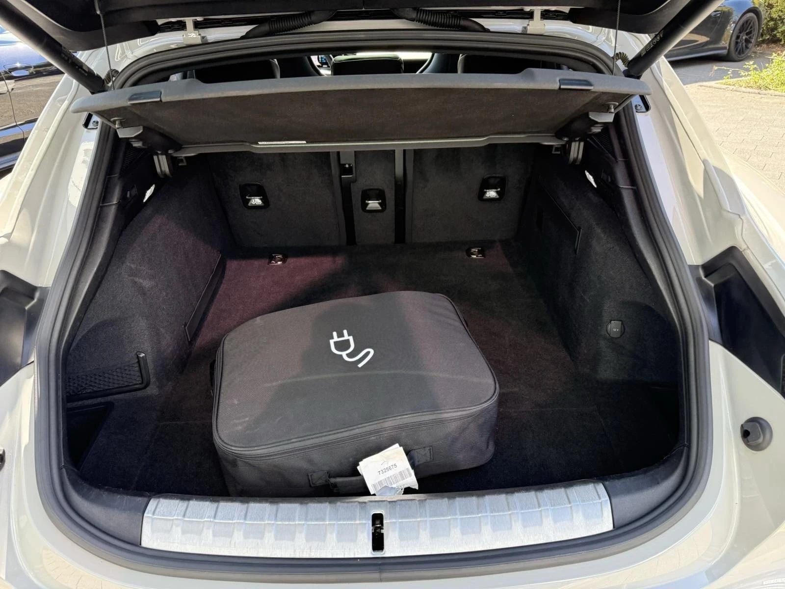 Porsche Taycan 4S Cross Turismo Off-Road Package , снимка 6 - Автомобили и джипове - 54345065