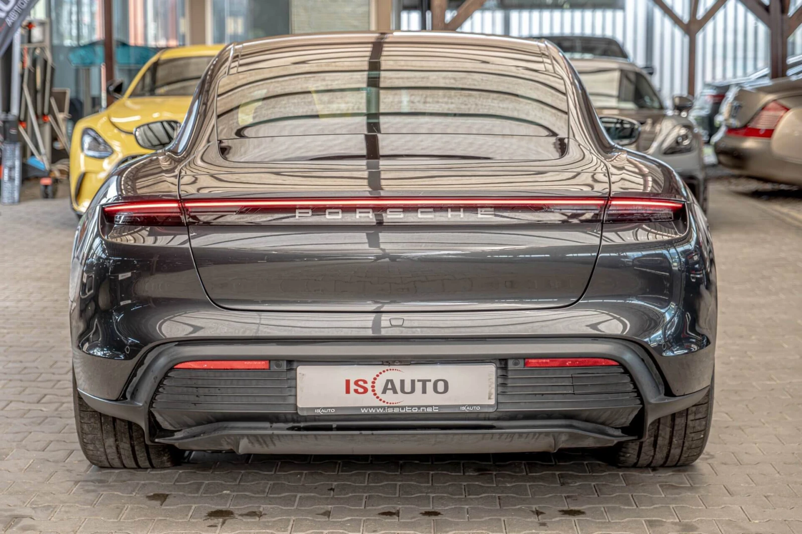 Porsche Taycan 4s Perf./PDLS/PESS/PVTS Plus/PASM/Камера 360/, снимка 4 - Автомобили и джипове - 54704337