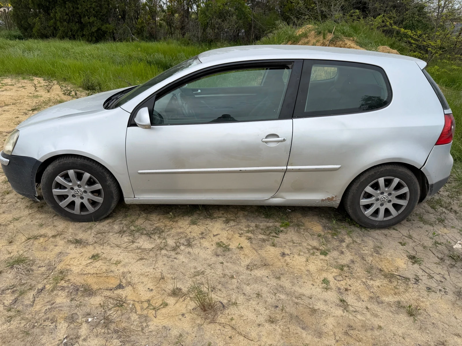 VW Golf 2000, снимка 2 - Автомобили и джипове - 54715422