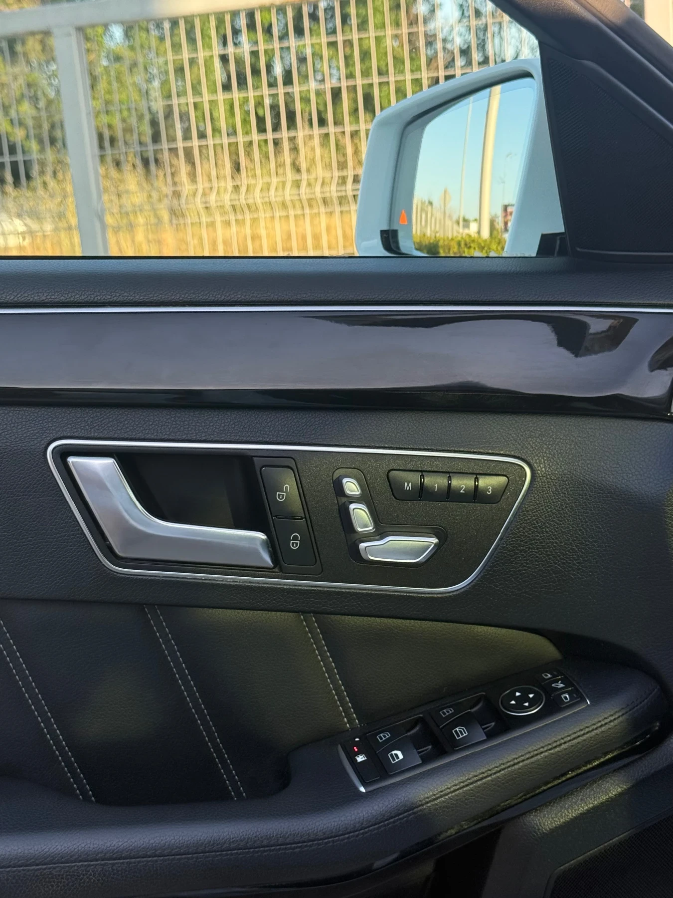Mercedes-Benz E 250, снимка 8 - Автомобили и джипове - 55093692