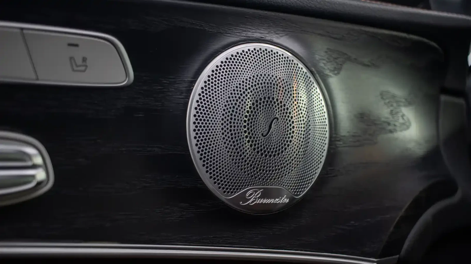 Mercedes-Benz E 350 E350/9G/4matic/Digital/Burmaster/Multibeam/, снимка 16 - Автомобили и джипове - 55180471