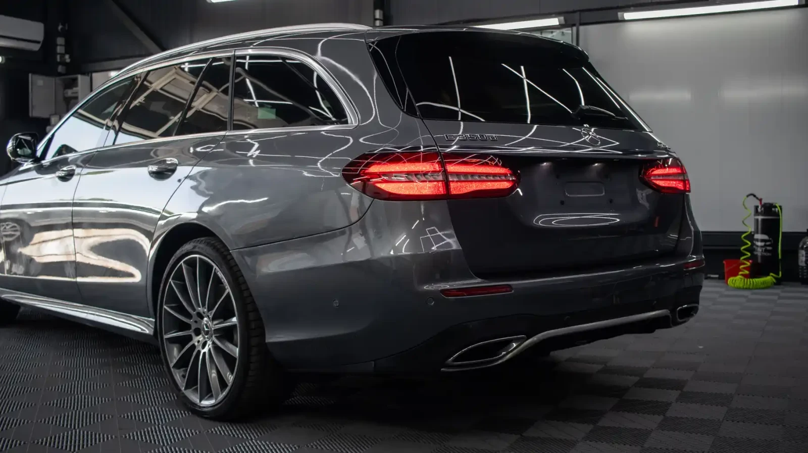 Mercedes-Benz E 350 E350/9G/4matic/Digital/Burmaster/Multibeam/, снимка 5 - Автомобили и джипове - 55180471