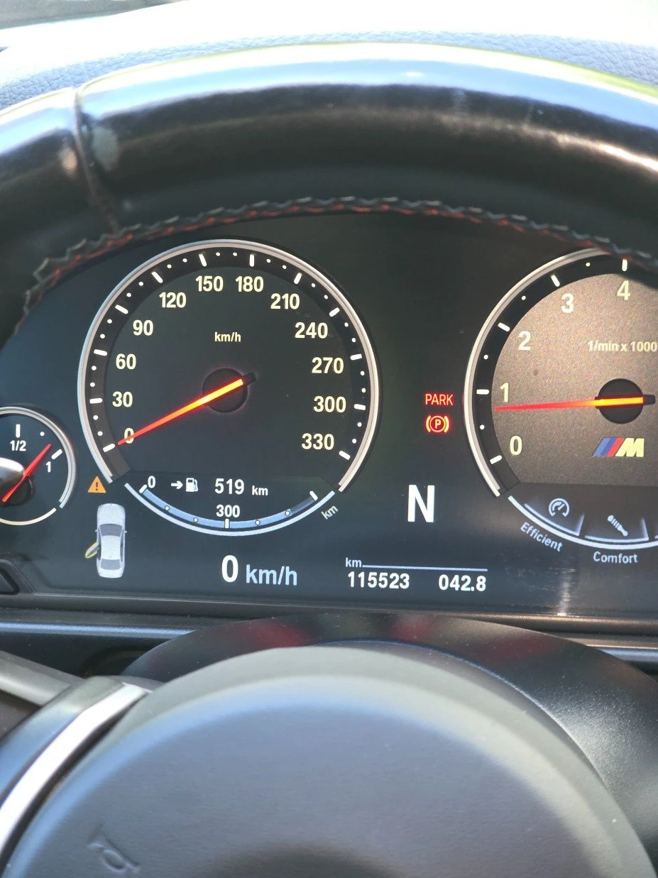 BMW M5 ЛЮК* HUD* 360* ПОДГРЕВ ВОЛАН* КРАЙНА ЦЕНА, снимка 8 - Автомобили и джипове - 55378794