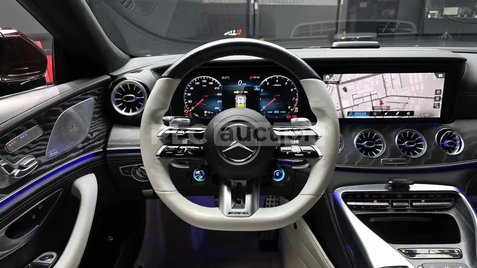 Mercedes-Benz GT 43 4Matic Special Edition , снимка 6 - Автомобили и джипове - 55396502