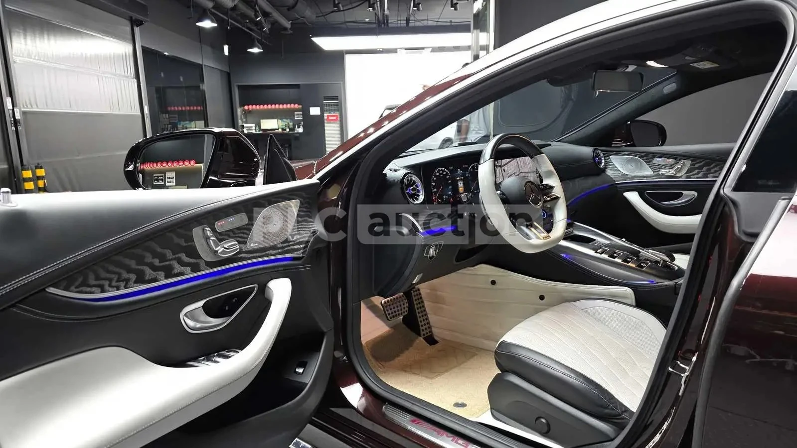 Mercedes-Benz GT 43 4Matic Special Edition , снимка 9 - Автомобили и джипове - 55396502