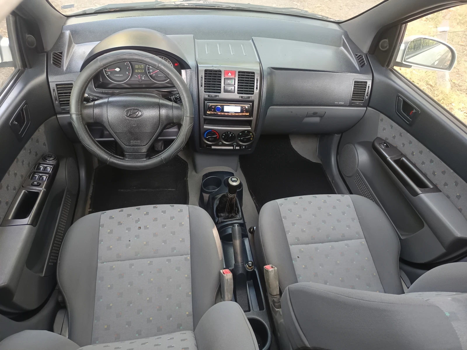 Hyundai Getz 1.1, снимка 12 - Автомобили и джипове - 55652614