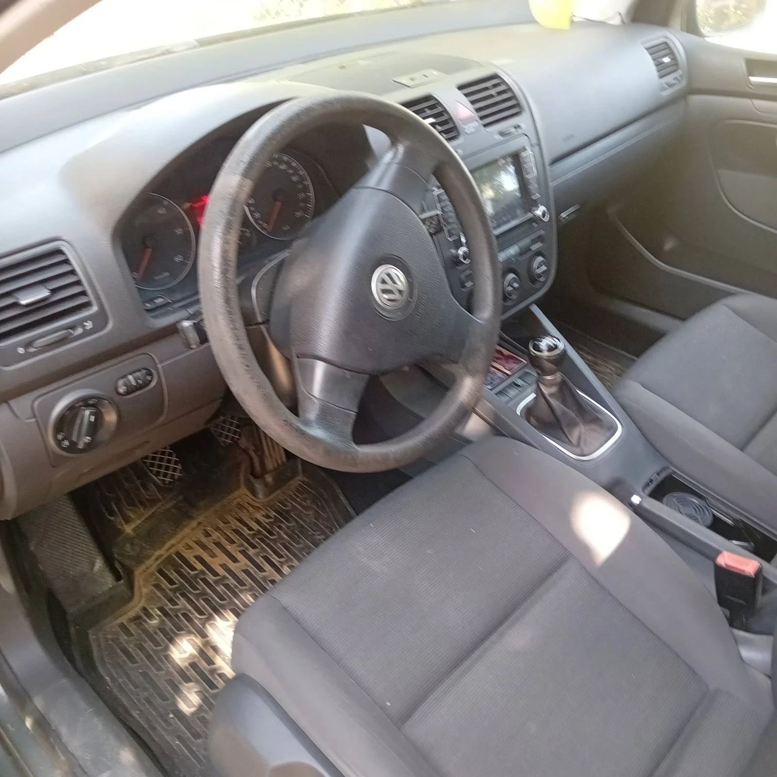 VW Golf, снимка 4 - Автомобили и джипове - 55784148