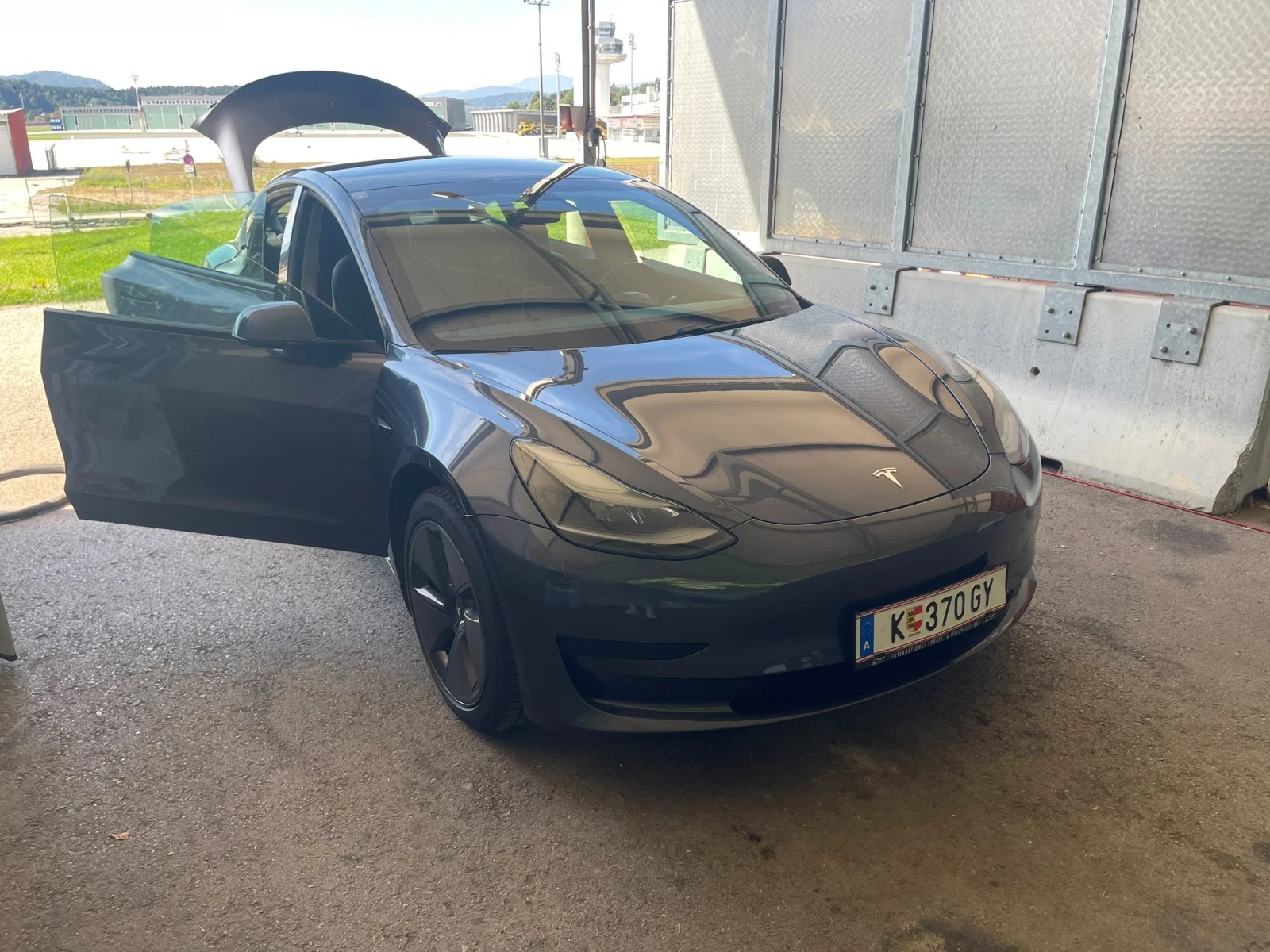 Tesla Model 3, снимка 2 - Автомобили и джипове - 56169210