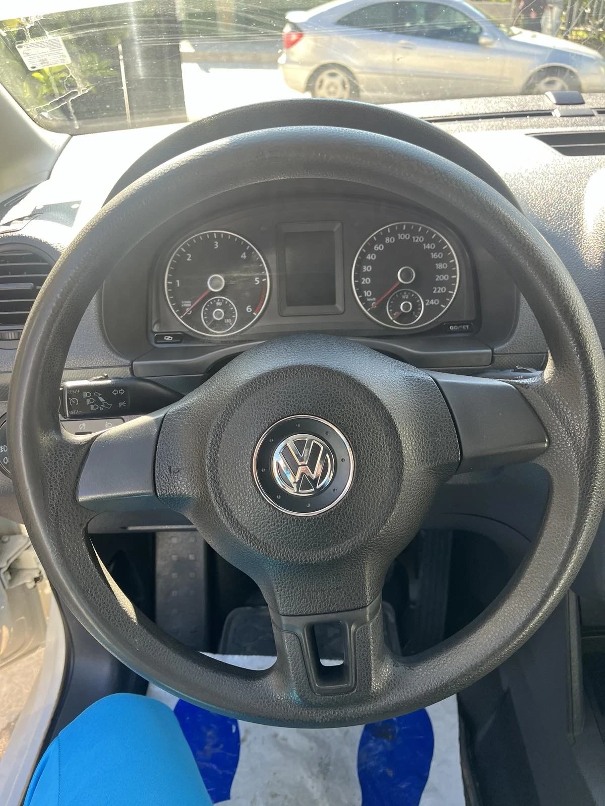 VW Caddy, снимка 13 - Автомобили и джипове - 56569287